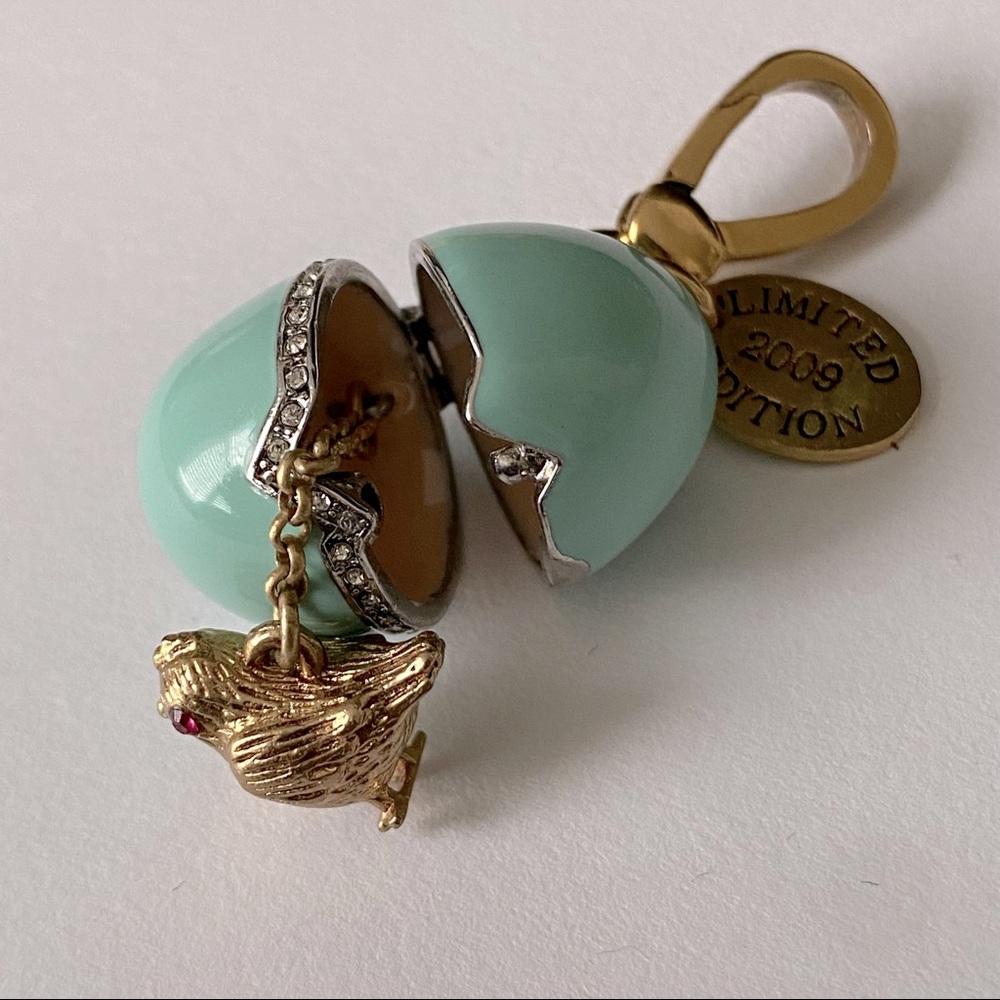 Juicy Couture Tiffany Easter Egg Limited Edition 2009 Charm